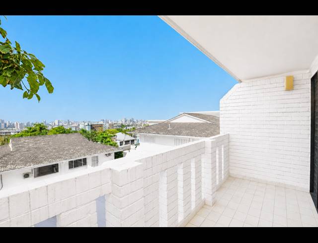 3 BEDROOM TOWNHOUSE FOR SALE IN ESSENWOOD